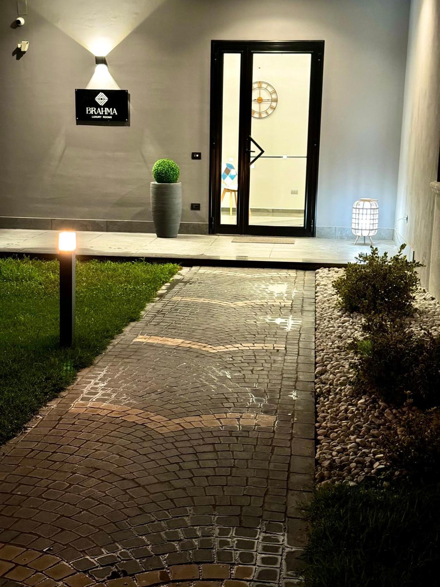 Brahma Luxury B&B Marigliano Esterno foto